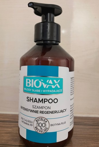 biovax szampon z biotyna