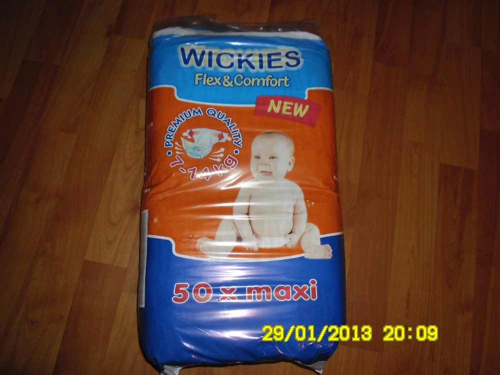 pampers wickies