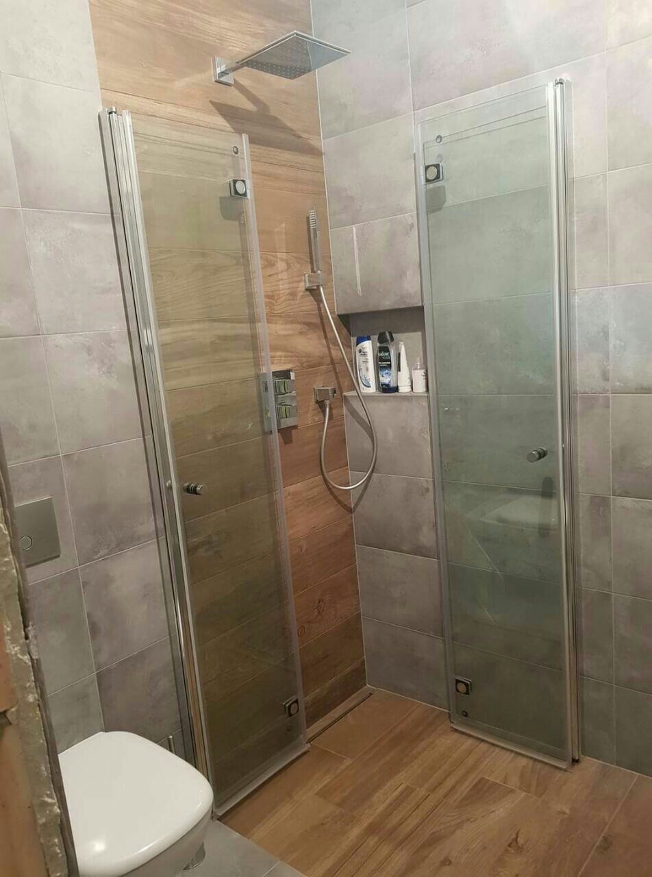 wysokość wnęki pod prysznicem na szampon