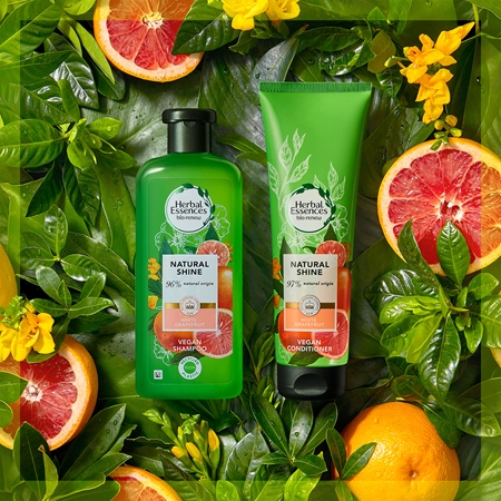 naturalny szampon do włosów o herbal essences