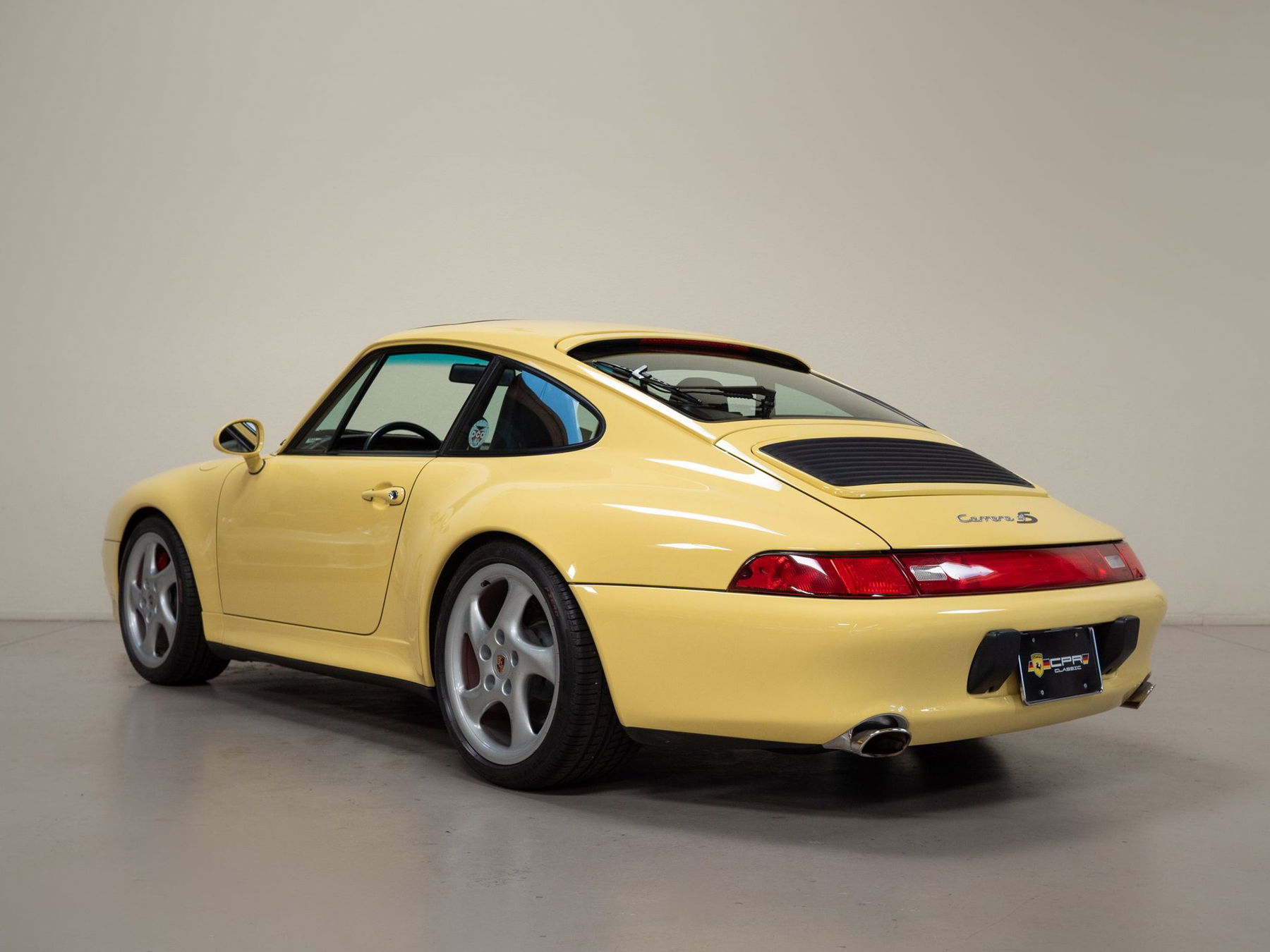 pampered porsche 993 carrera 4s