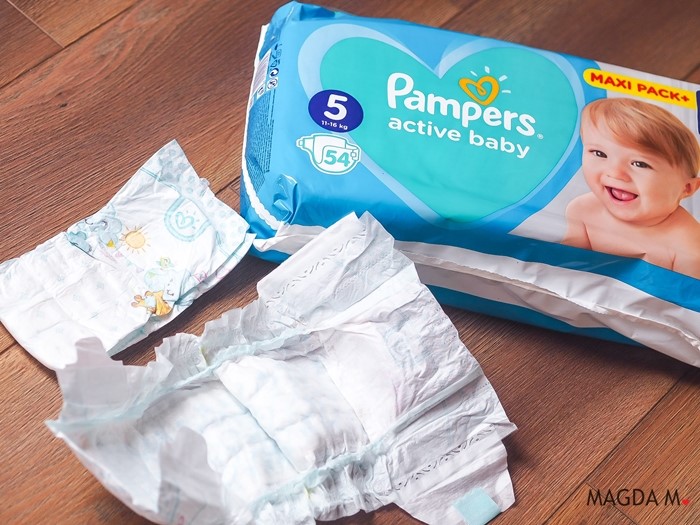 pampers dla dziewczynki czym sie rozni