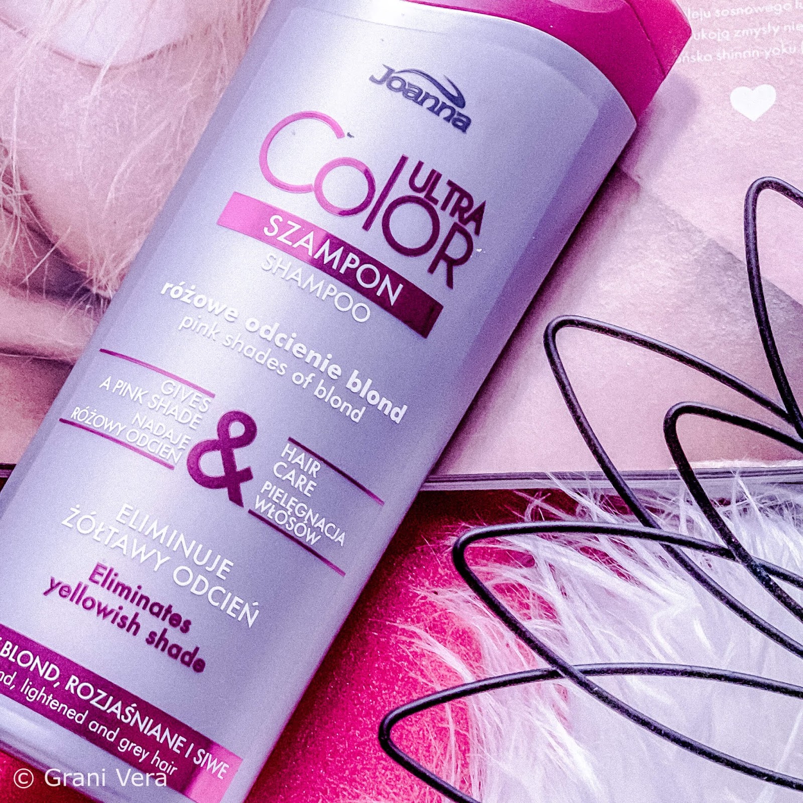 fioletowy szampon na rozowe wlosy