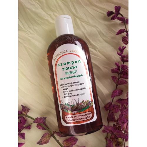 fitomed mydlnica lekarska szampon ziołowy do włosów tłustyc rosmanh