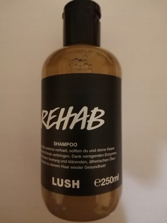 lush szampon nawilżający