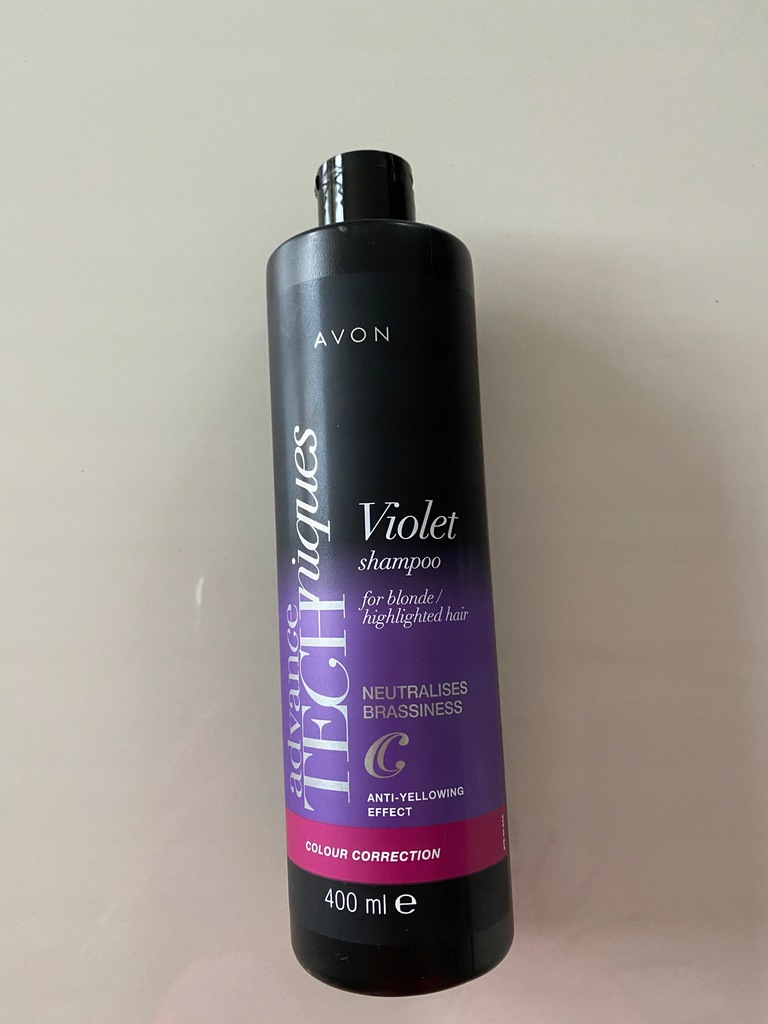 szampon do włosow blond avon